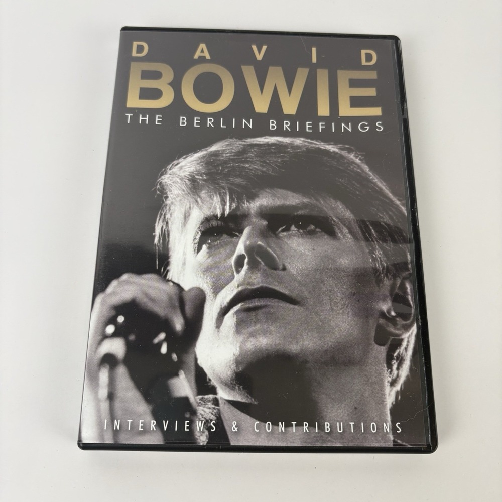 DAVID BOWIE - THE BERLIN BRIEFINGS  (DVD Apr-2016, I.V. Media) Music